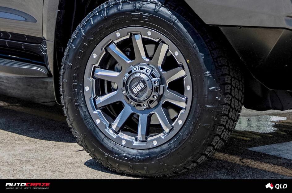 TOYOTA-PRADO-GD05-GRAPHITE-WITH-MILLED-ACCENTS